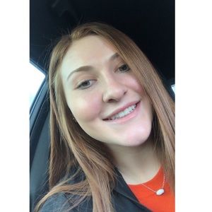 Meet your Posher, Erika